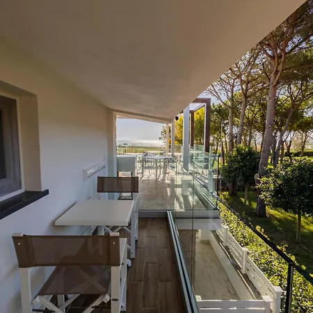 Aquamaris Design & بيت ضيافة